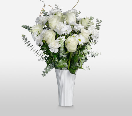 Jetsetters Zen <Br><span>Designer White Vase Free </span>