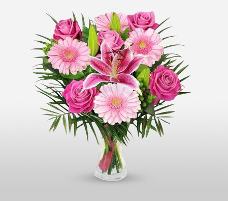 Pink Charms<Br><span>Lilies & Germini Flowers</span>