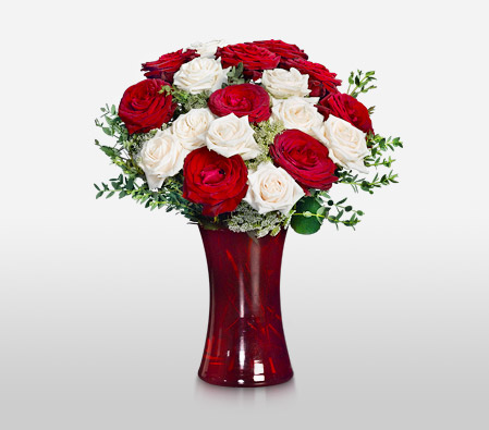 Christmas Shine <Br><span>$20 Off With Complimentary Cylindrical Ruby Vase </span>