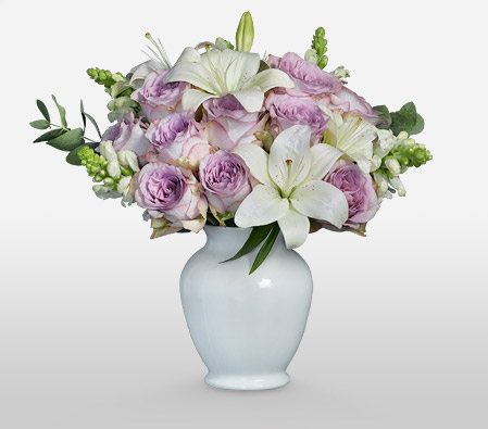 Yankee Doodle <Br><span>Complimentary White Vase </span>
