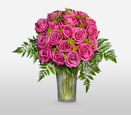 Long Stem Pink Roses in Vase