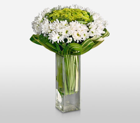 Mon Amour<br>White<br><span>Vase Arrangement</span>