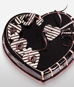 Chocolate Heart Shape Cake - 35oz/1kg