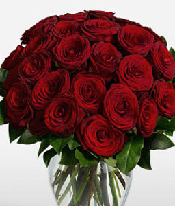 Perfect Surprise <span>24 Red Roses In A Vase </span>