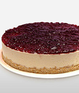 Cheesecake With Berries 1 Kg
