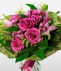 Grand Spectacle<Br><span>Bouquet of Roses & Orchids</span>