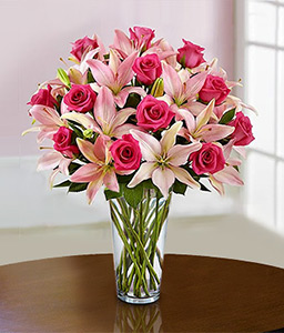 Swirling Beauty <Br><span>Roses & Lilies in Pink</span>