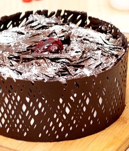 Delicious Black Forest Cake - 17.6oz/0.5kg
