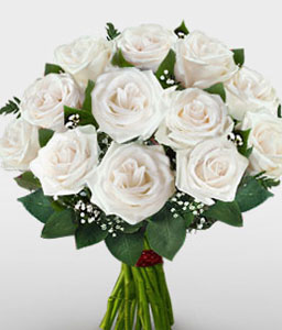 White Gleam - 12 White Roses