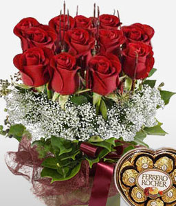 Blooming Love - Rose Gift Combo