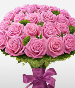 Classic 24 Lilac Roses