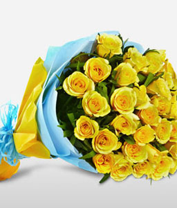 Goa Paradiso <Br><span>A Bunch Of 30 Yellow Roses</span>