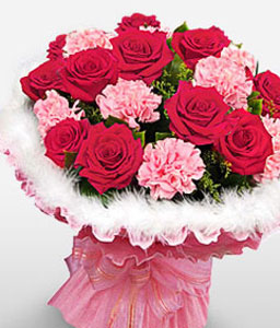 Glowing Bride - Roses & Carnations
