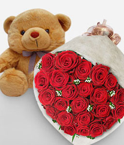Abracos E Beijos - 2 Dozen Roses + Teddy