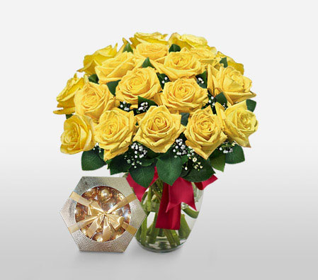 Yellowside - 18 Yellow Roses-Yellow,Chocolate,Rose,Bouquet