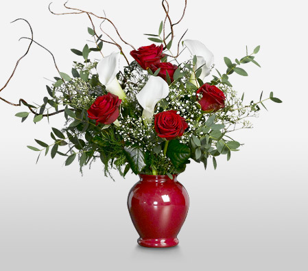 Accent <Br><span>Complimentary Red Vase </span>