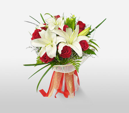 Classic Elegance-Green,Red,White,Lily,Rose,Bouquet