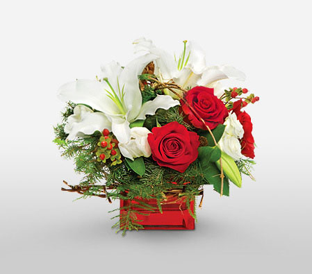 Lily Rose & Holly-Green,Red,White,Lily,Rose,Arrangement