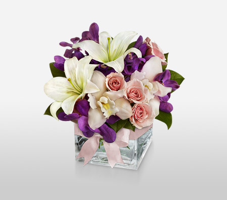 Fleur Vogue-Mixed,Pink,Purple,White,Lily,Mixed Flower,Orchid,Rose,Arrangement