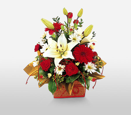 Mixed Flowers in Basket - Mixed Red & White Flowers in a Basket | International Flower Store to New Zealand - Flora2000