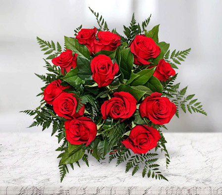 Sparkling Rubies <Br><span>Dozen Red Roses</span>