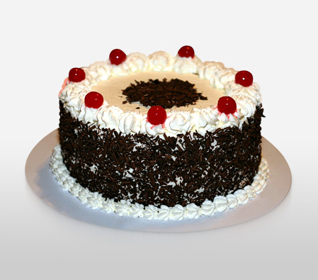 Black Forest Cake 0.5kg - Contains Egg-Cakes,Gifts