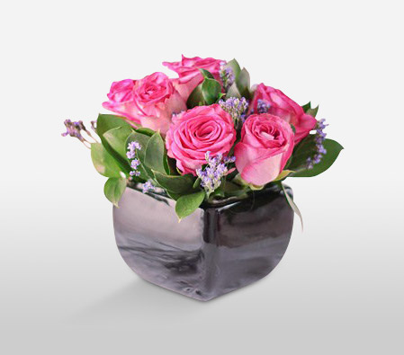 Pink Roses In Black Vase-Pink,Rose,Arrangement,Gifts