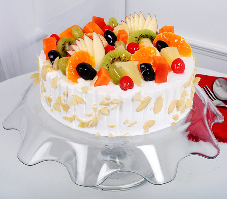 Creamy Vanilla Fruit Cake - 17.6oz/0.5kg