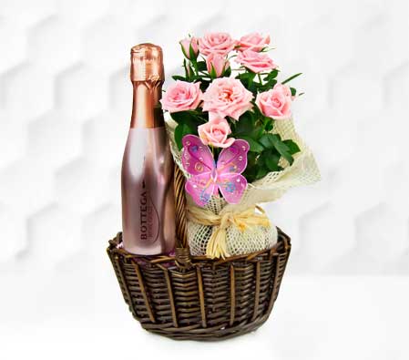 Rose and Bottega Wine Basket
