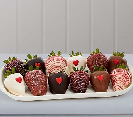 Chocolate Dipped Strawberries (12pcs)