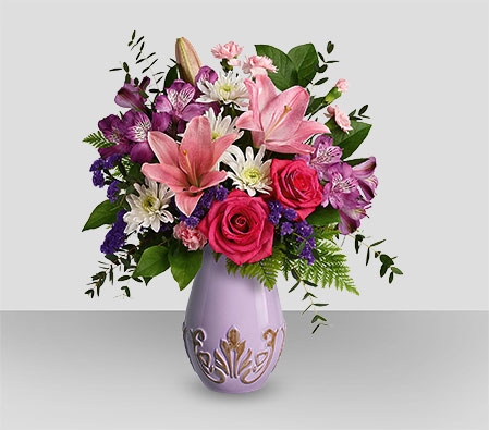 Lavish Love! Mothers Day Bouquet