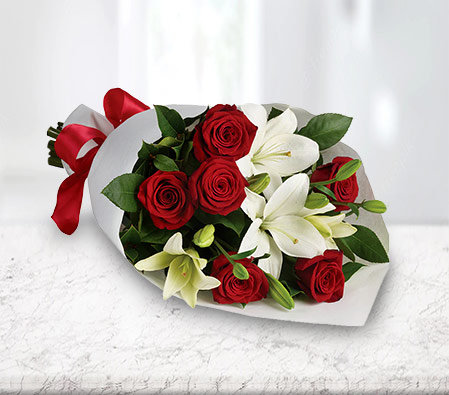 Royal Romance - Roses and Lilies Bouquet