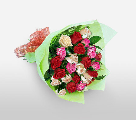 Presentation-Red,White,Rose,Bouquet