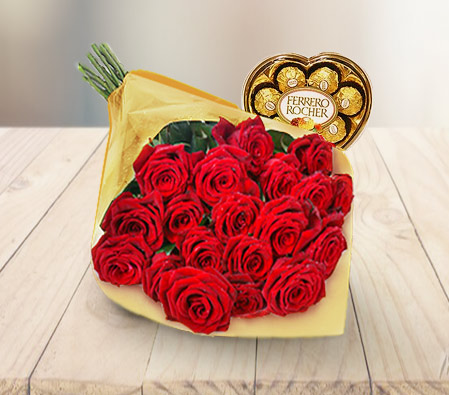 Red Hot Delight-Red,Chocolate,Rose,Bouquet,Hamper