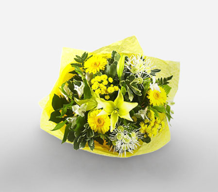 Natures Elegance-Yellow,Chrysanthemum,Daisy,Gerbera,Lily,Mixed Flower,Bouquet