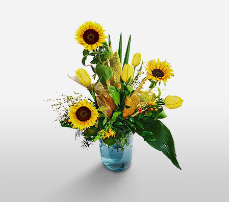 Sopot Splendor-Green,Yellow,SunFlower,Tulip,Bouquet