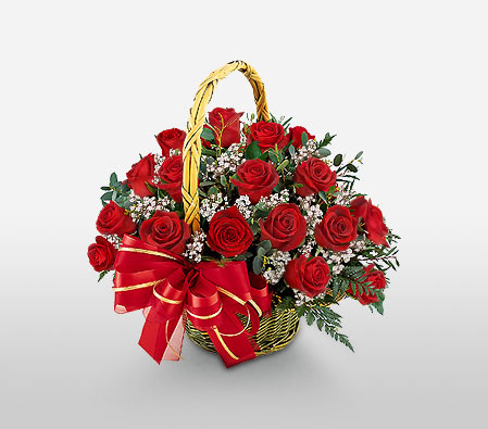 Festive Holiday Arrangement-Red,Rose,Arrangement,Basket