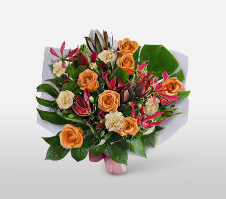 Nowy Swiat-Green,Mixed,Orange,White,Carnation,Mixed Flower,Rose,Bouquet