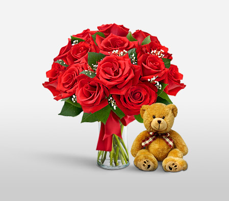Lady In Red <Br><span>One Dozen Red Roses & Free Teddy Bear </span>