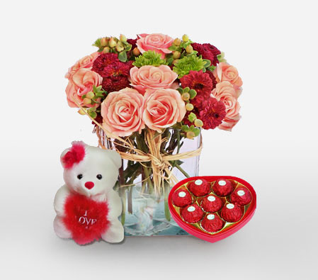 Illustrious Desire-Green,Mixed,Pink,Red,Teddy,Rose,Chocolate,Arrangement