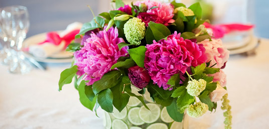 Send Handcrafted flowers and gifts in United Arab Emirates